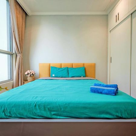 Moxy Hcmc Aparts - Vinhomes Central Park, Ice Rink 호치민 외부 사진