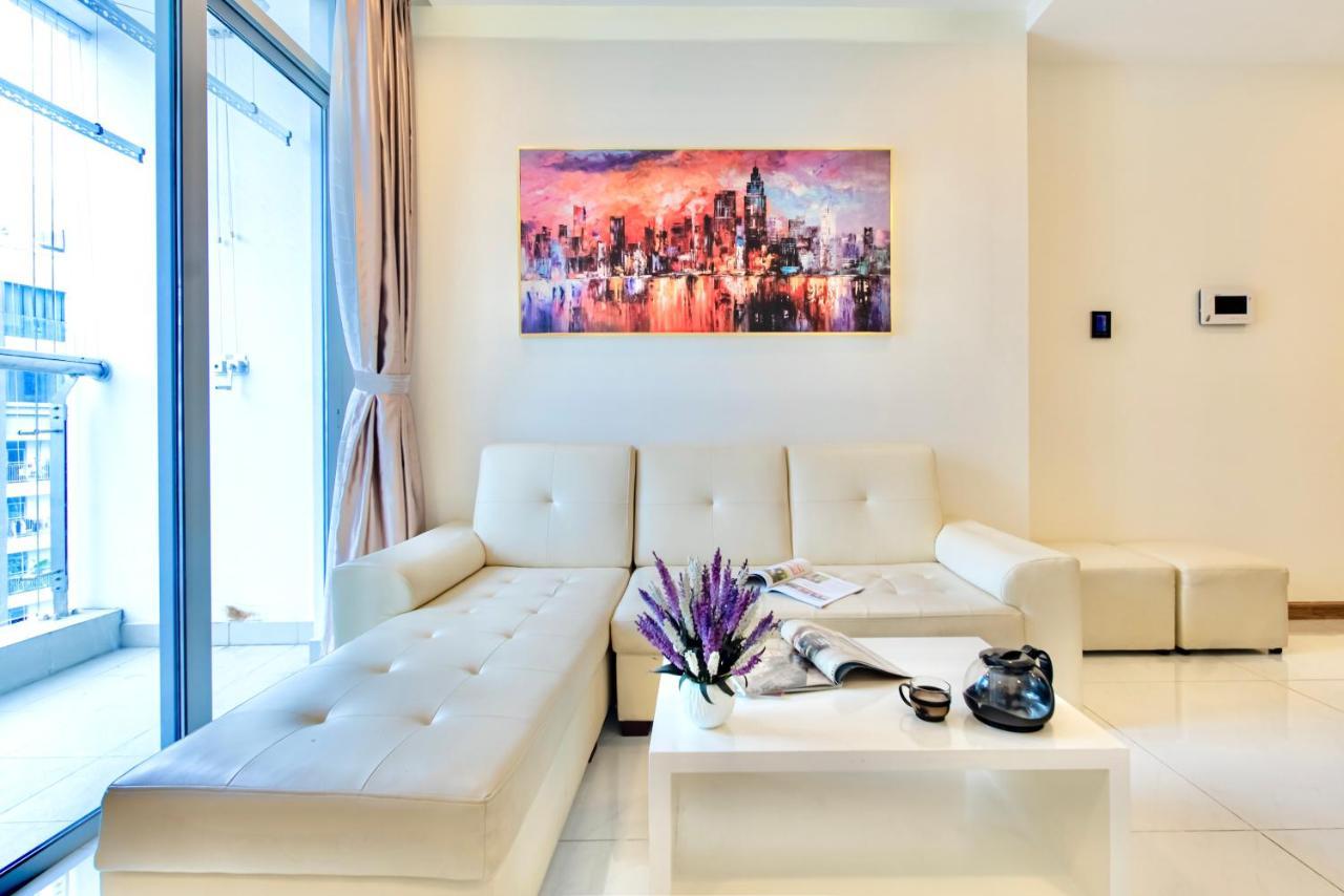 Moxy Hcmc Aparts - Vinhomes Central Park, Ice Rink 호치민 외부 사진
