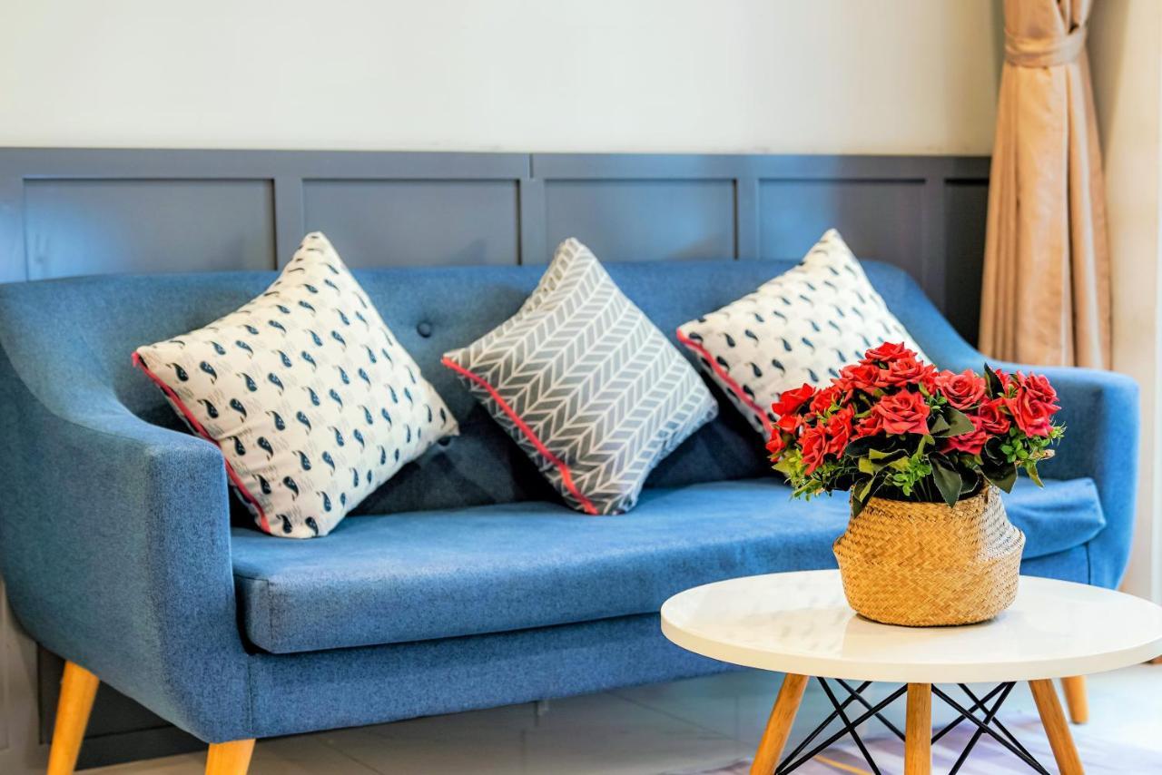 Moxy Hcmc Aparts - Vinhomes Central Park, Ice Rink 호치민 외부 사진
